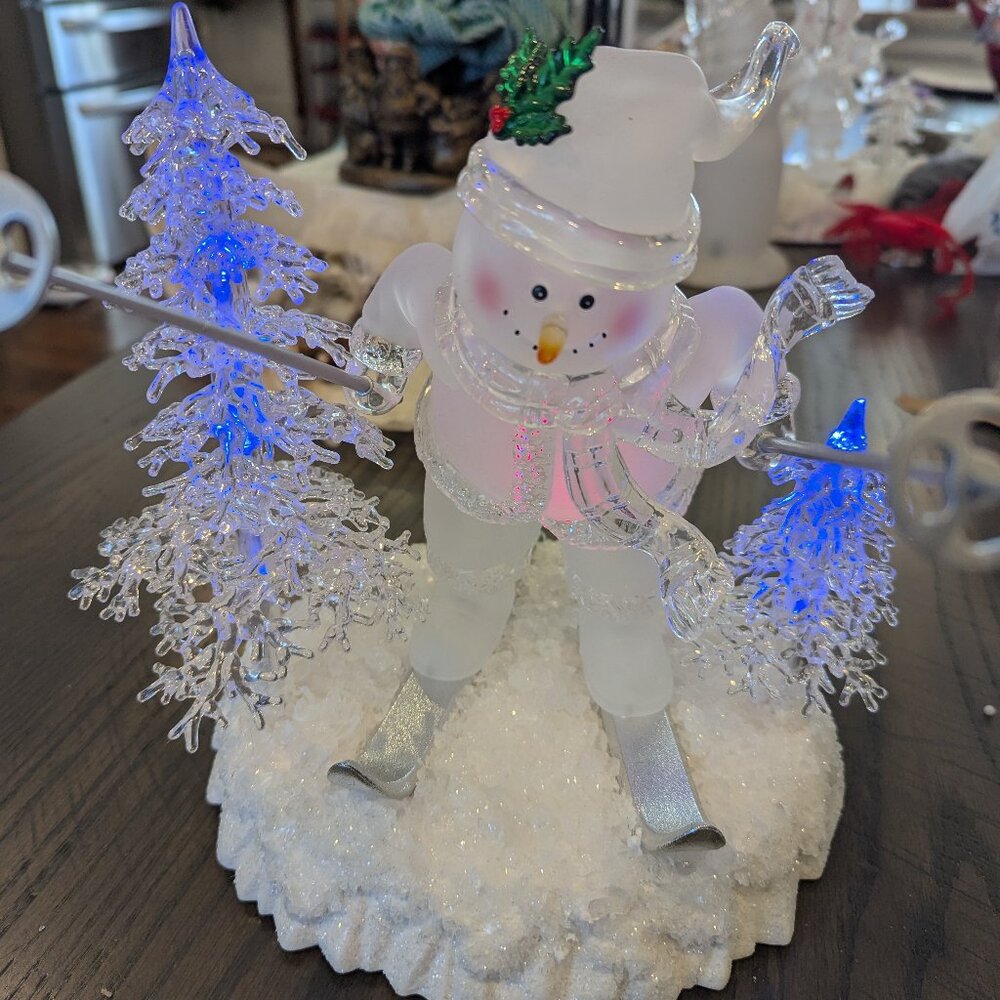 Heritage Mint Vintage Skiing Snowman
